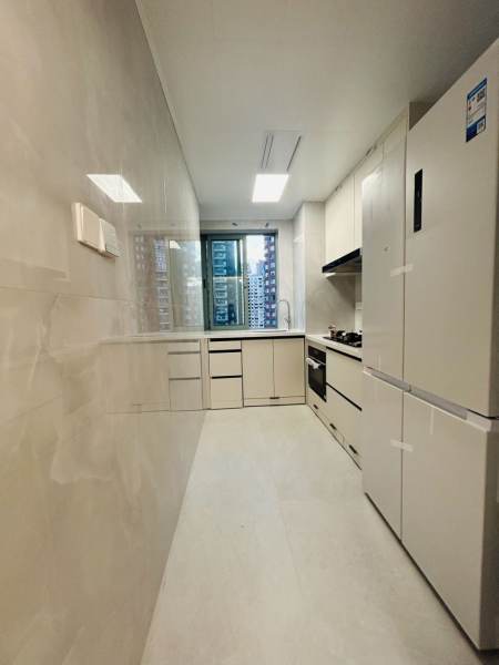 Housing image — Kitchen