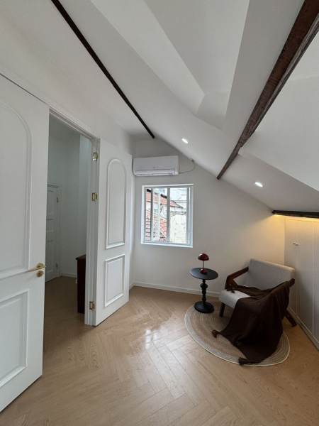 Housing image — Bedroom
