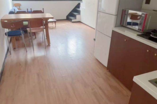 2BR Lane House in Old Xuhui with Terrace