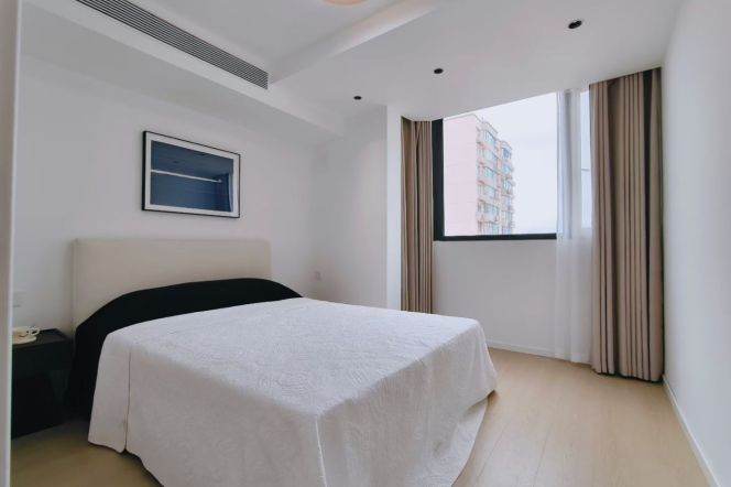 1BR Apartment near Shanghai Swimming Center Metro (L11)