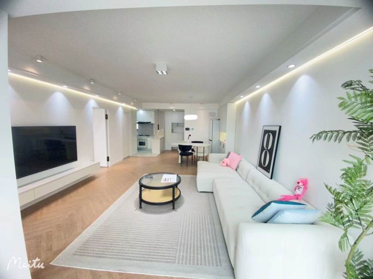 Housing image — Living Room