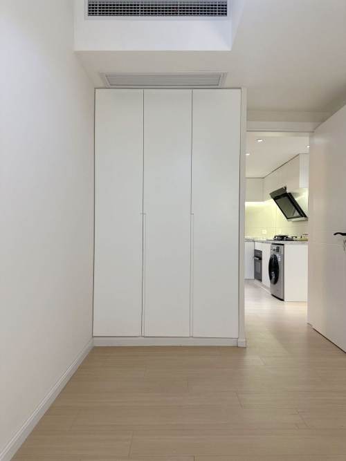 Housing image — Study