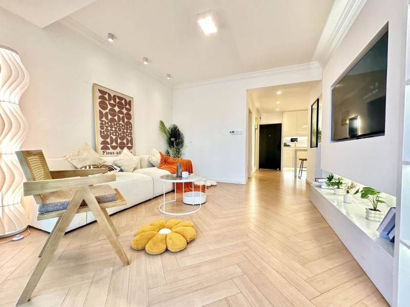 Housing image — Living Room