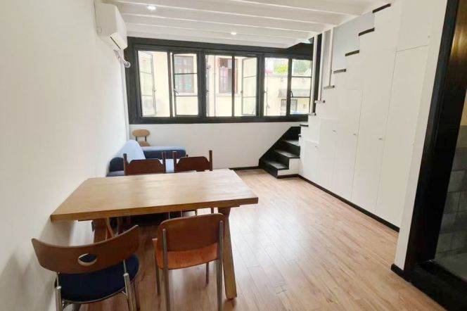 2BR Lane House in Old Xuhui with Terrace