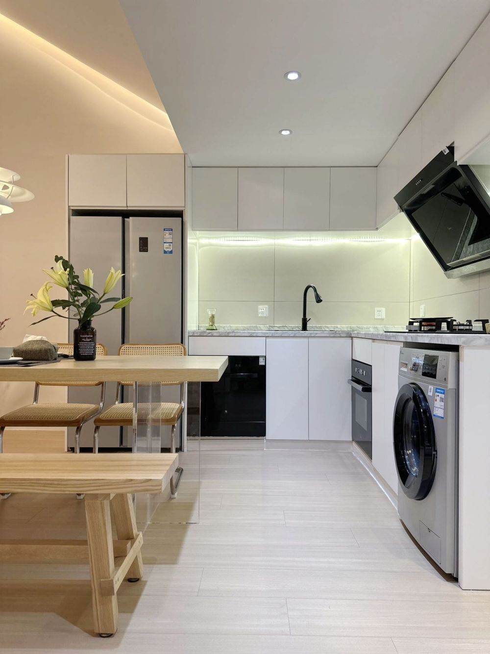 Housing image — Kitchen