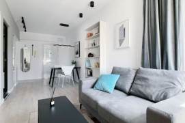 1BR Apartment in Jing'an