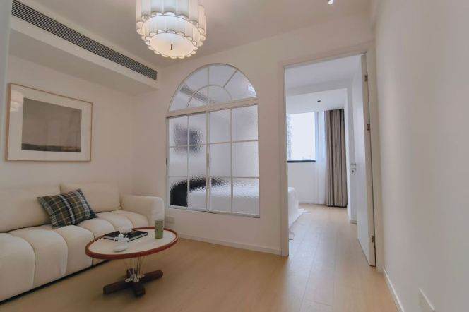 1BR Apartment near Shanghai Swimming Center Metro (L11)