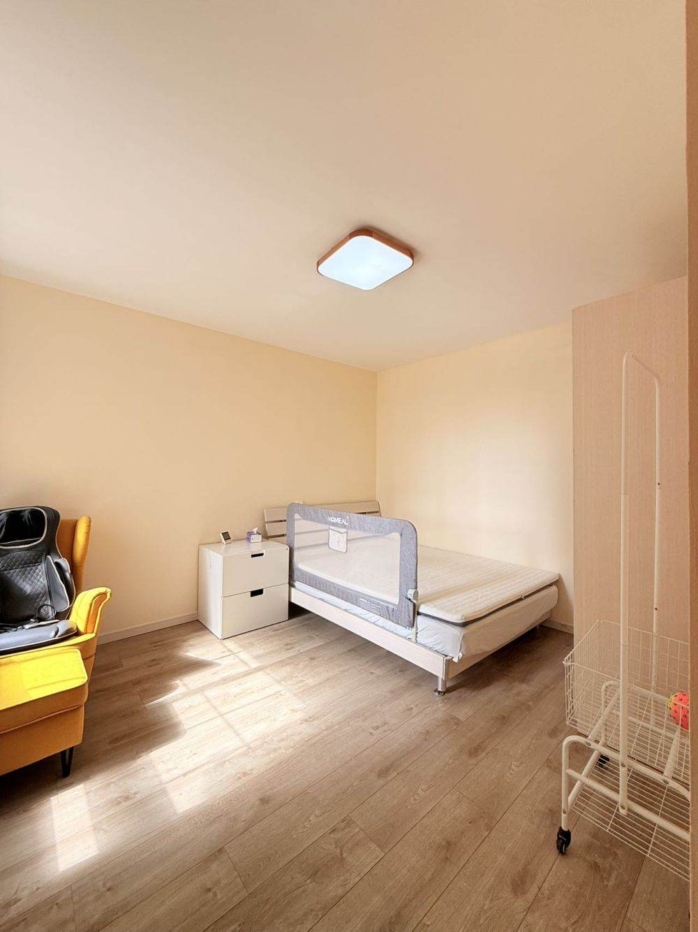 Housing image — Bedroom