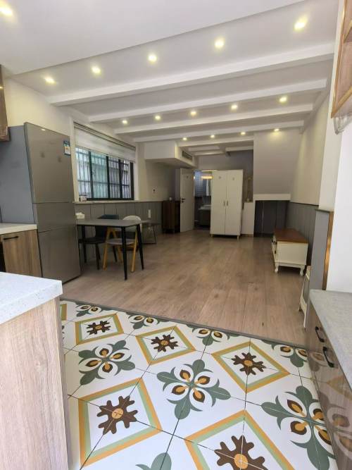 Housing image — Living Room
