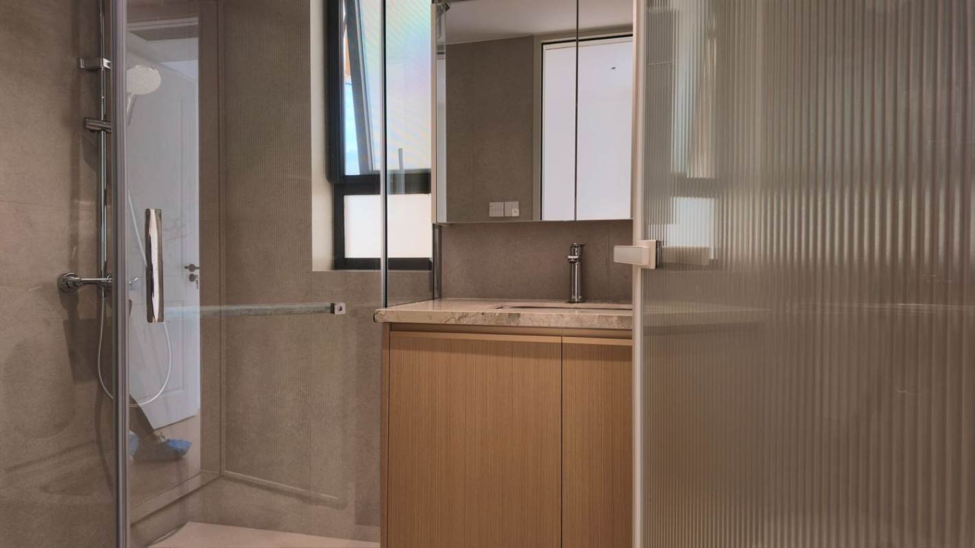 Housing image — Bathroom