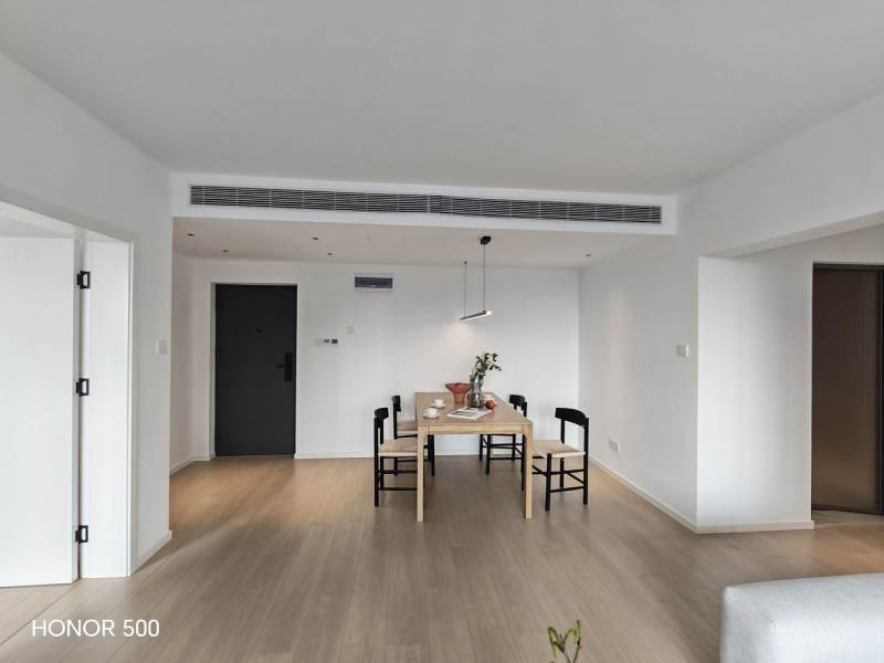 Housing image — Living Room