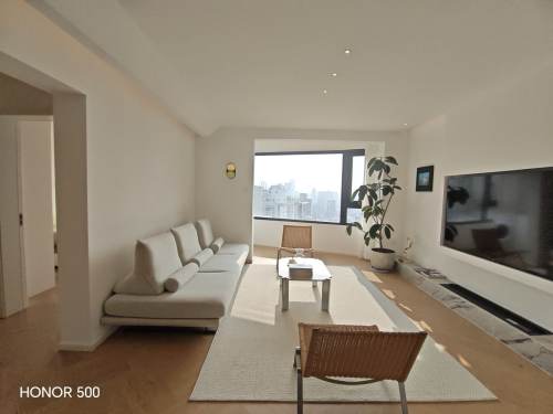 Housing image — Living Room