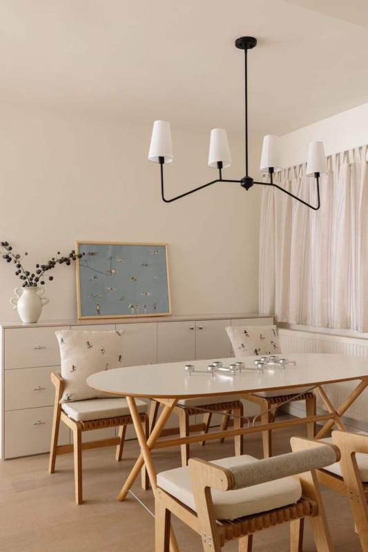 Housing image — Dining Area