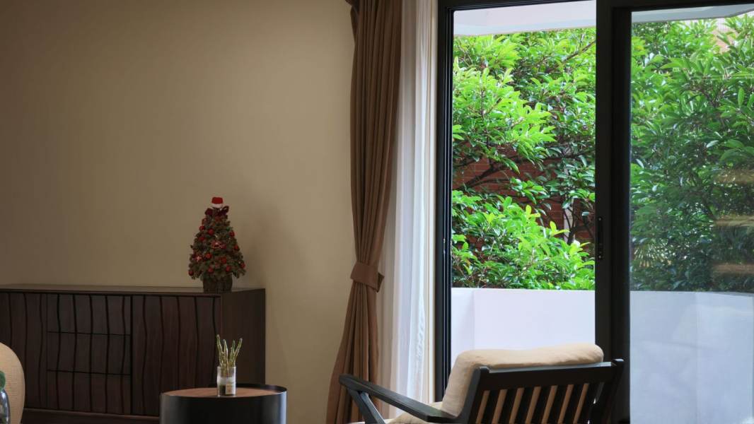 Housing image — Living Room