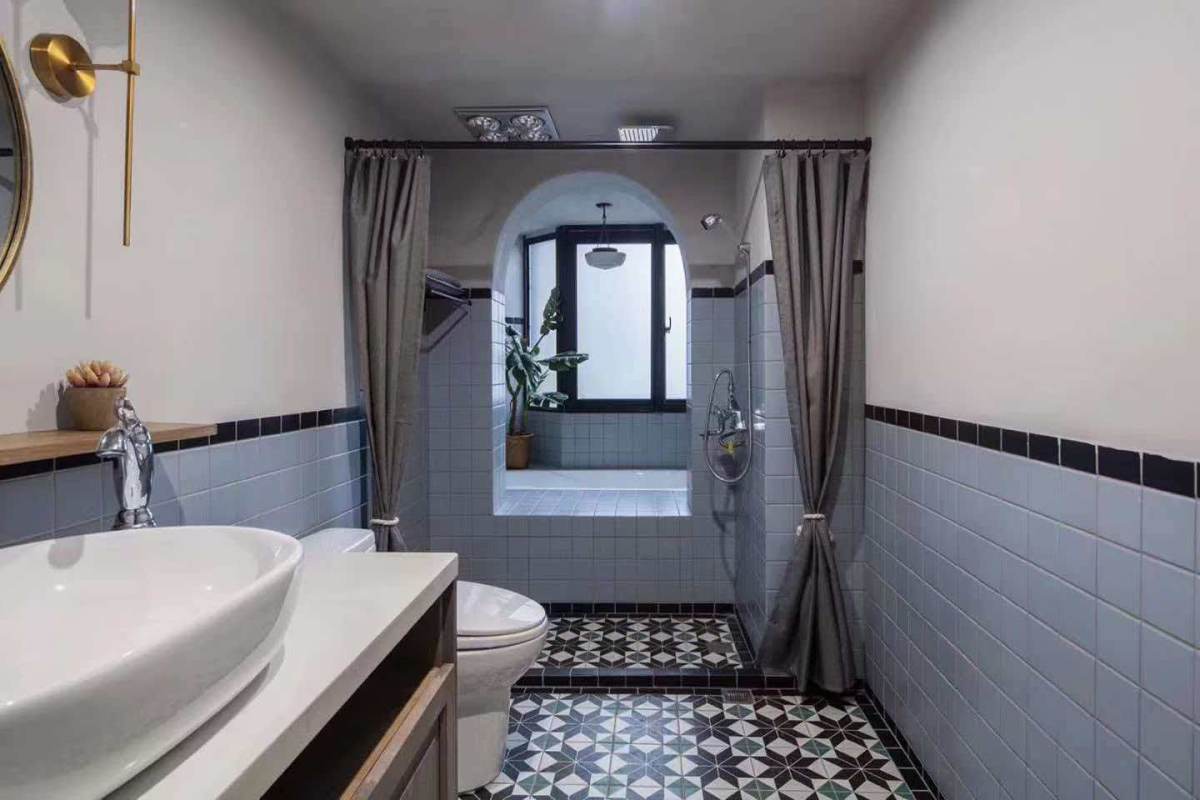 Housing image — Bathroom