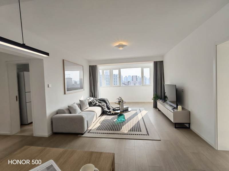 Housing image — Living Room