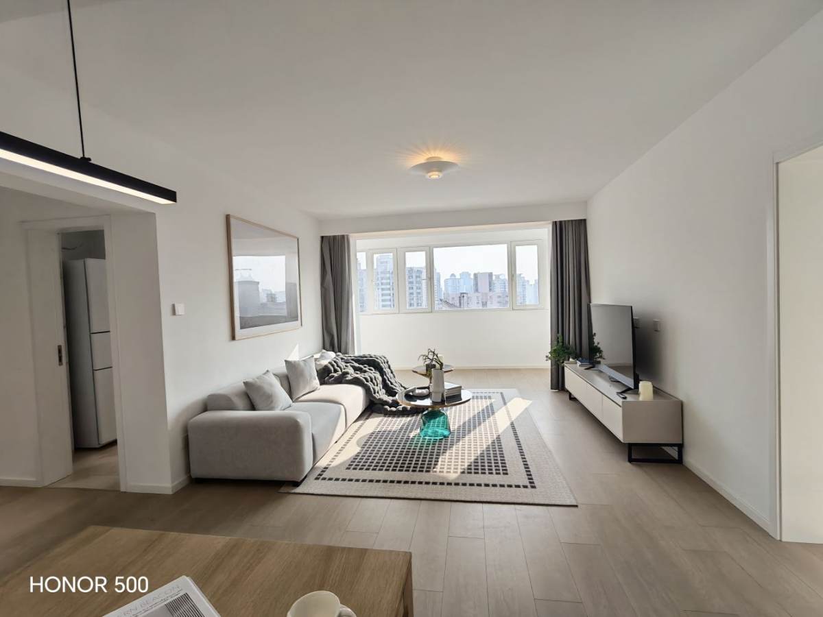 Housing image — Living Room