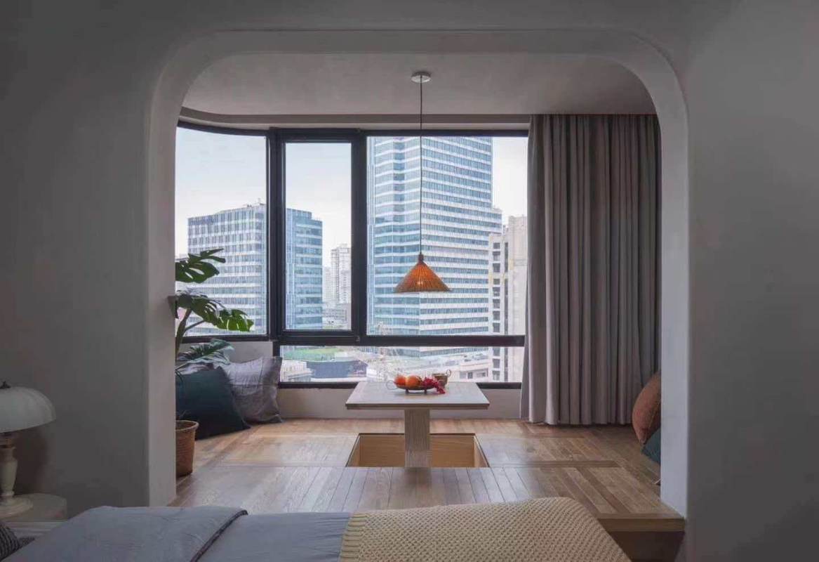 Housing image — Living Room