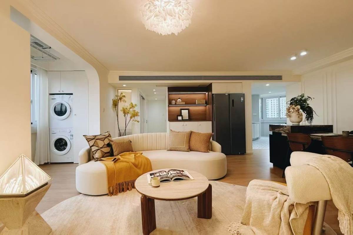 Housing image — Living Room