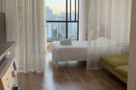 Short-Term 1BR Apartment in Old Xuhui (L9/L12)