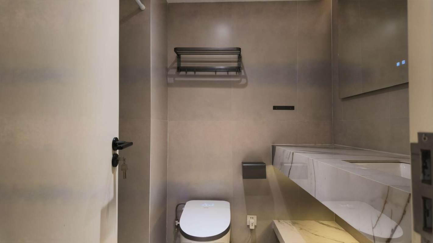 Housing image — Bathroom