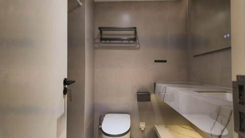 Housing image — Bathroom