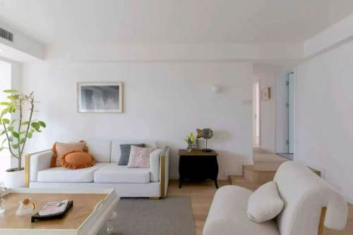 Housing image — Living Room