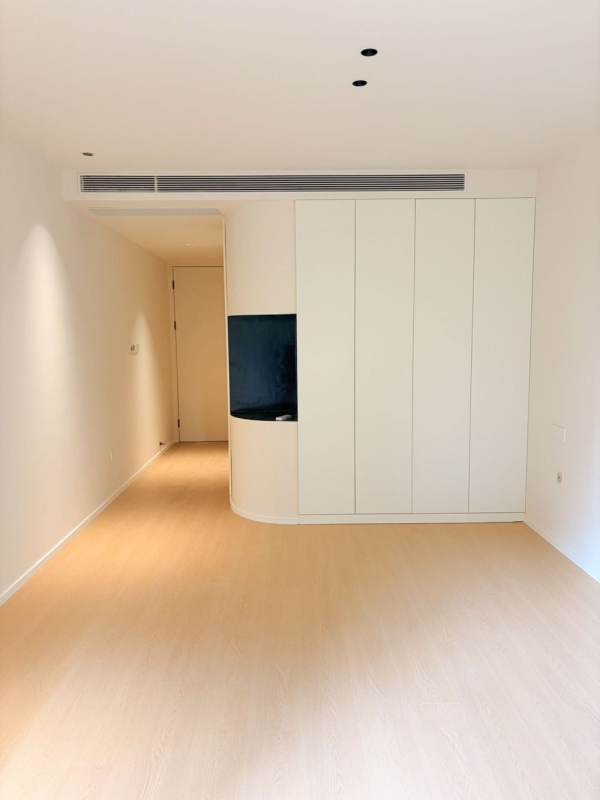 Housing image — Bedroom