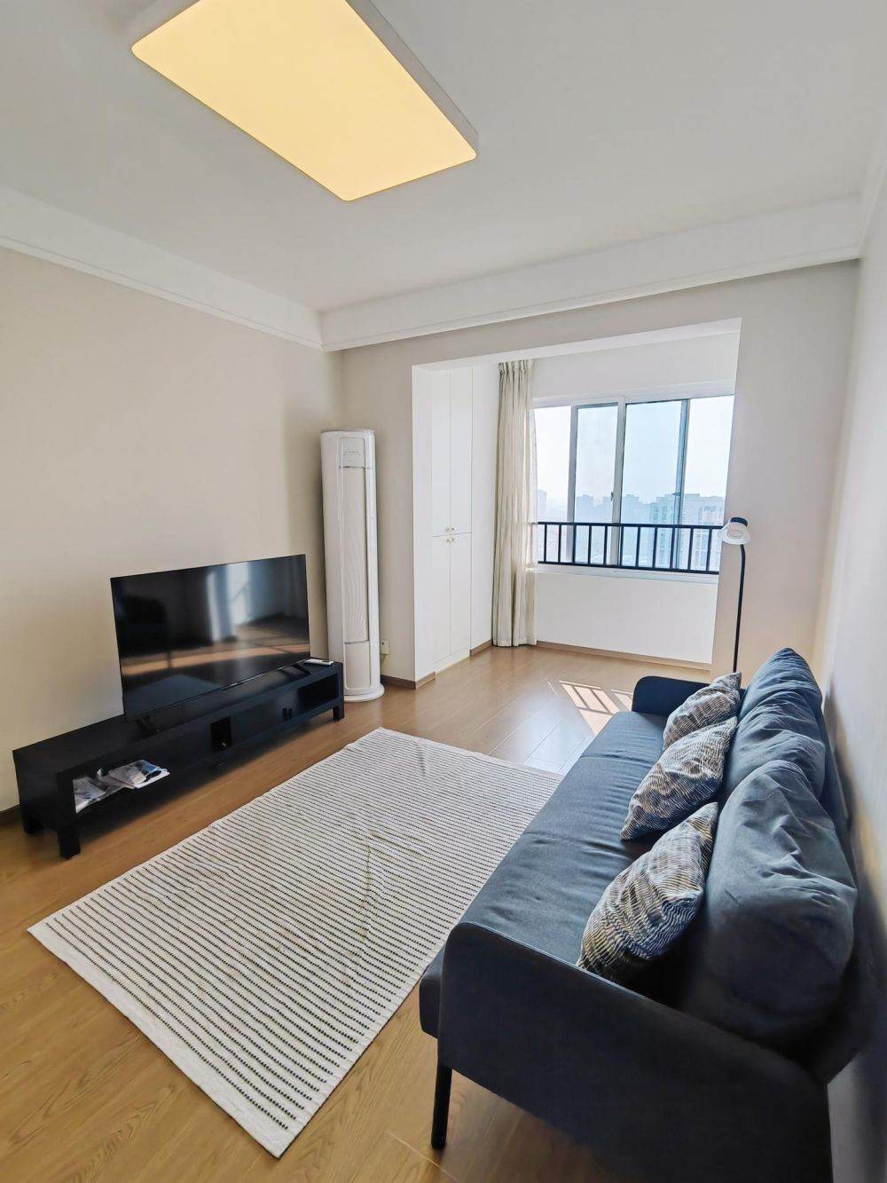 Housing image — Living Room