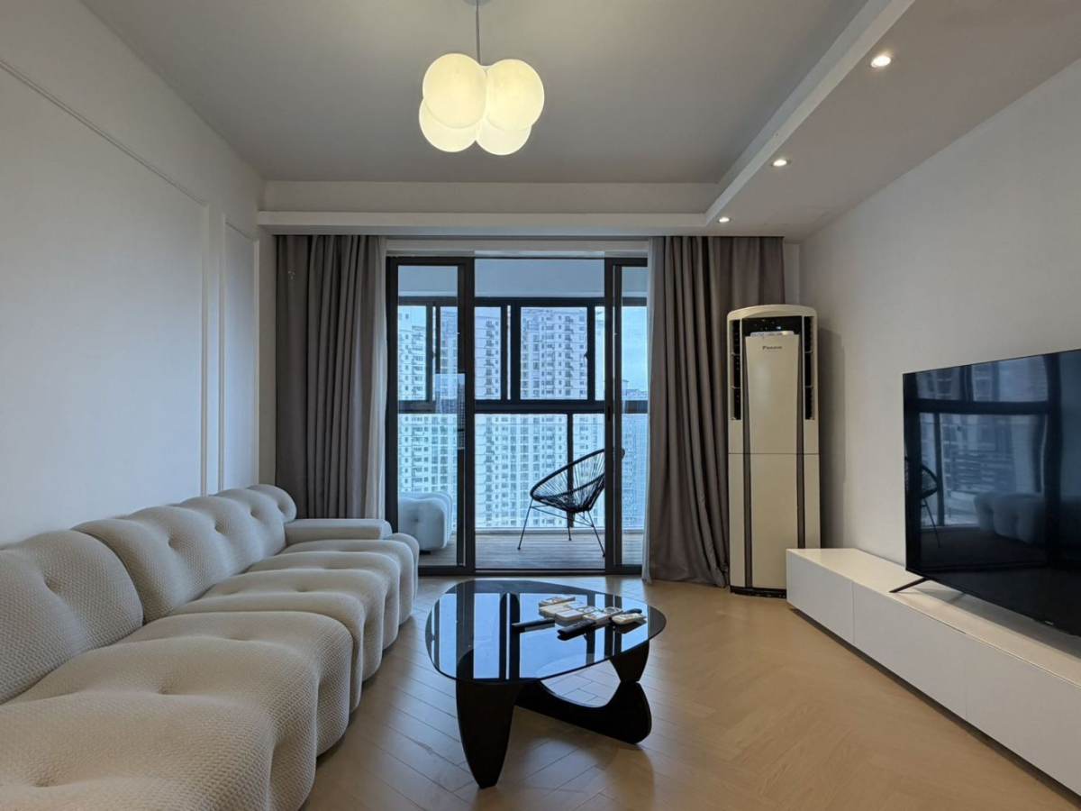 Housing image — Living Room