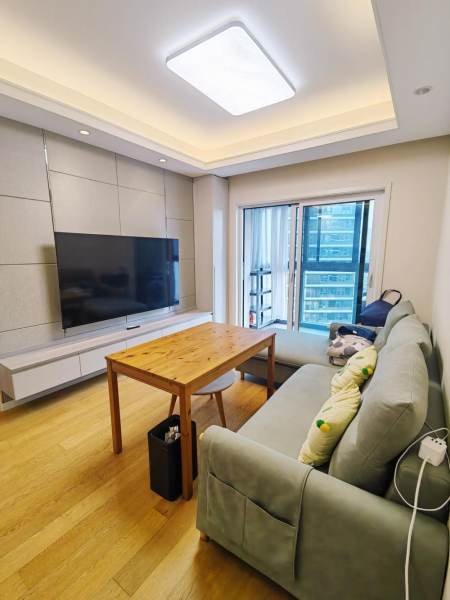 Housing image — Living Room