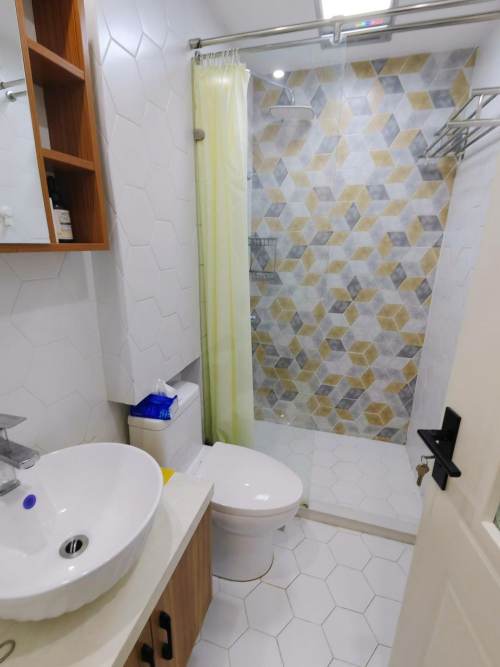 Housing image — Bathroom