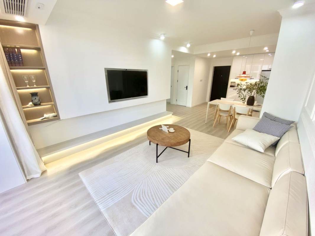 Housing image — Living Room
