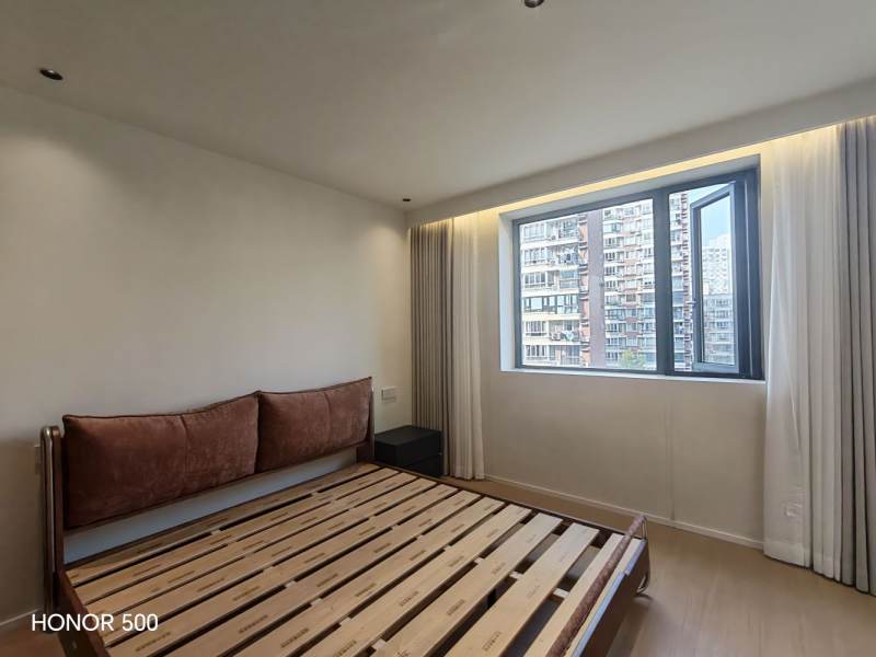 Housing image — Bedroom
