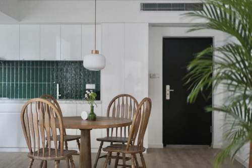 Housing image — Dining Area