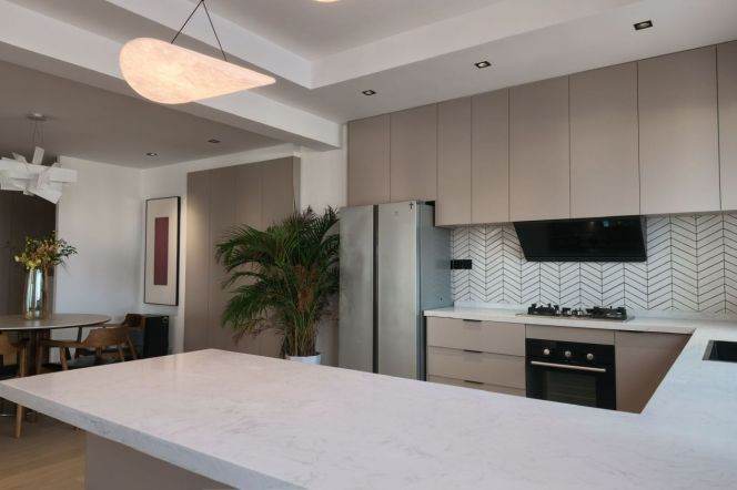 Spacious 3BR Apartment in Old Xuhui with Terrace (L9/L12)