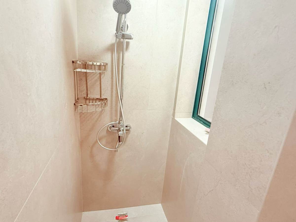 Housing image — Bathroom