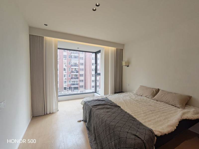 Housing image — Bedroom
