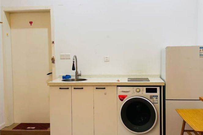 1BR Lane House in Old Xuhui (L1/L10)