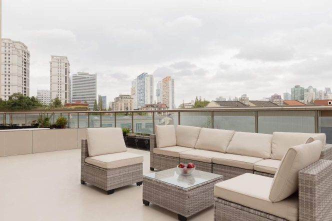 4BR Apartment in Jing'an with Floor-to-Ceiling Windows (L2/L11)
