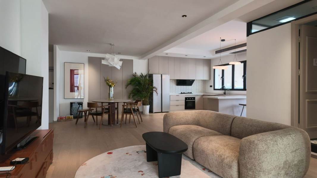Housing image — Living Room