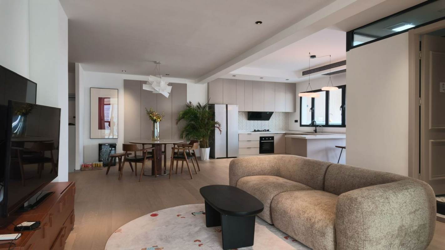 Housing image — Living Room