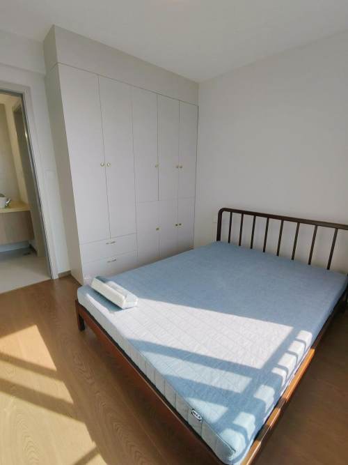 Housing image — Bedroom