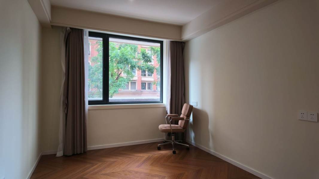 Housing image — Bedroom