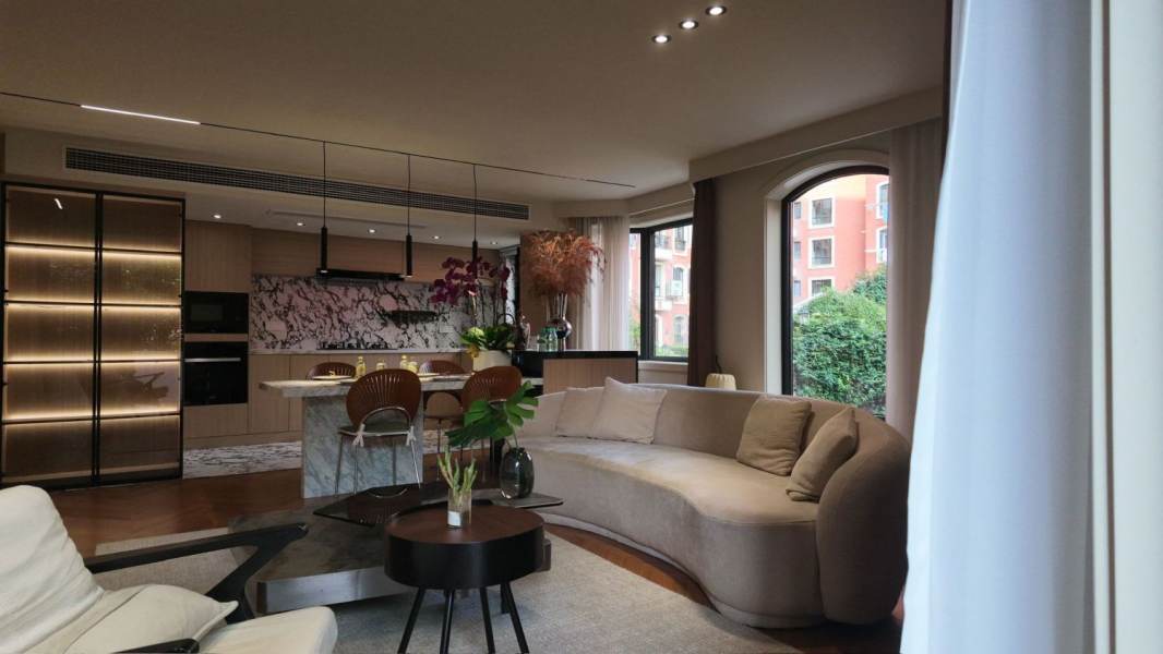 Housing image — Living Room