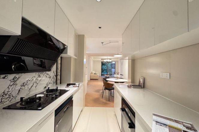3BR Apartment near Century Park with Green View