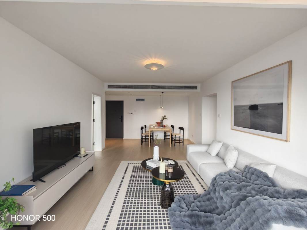 Housing image — Living Room
