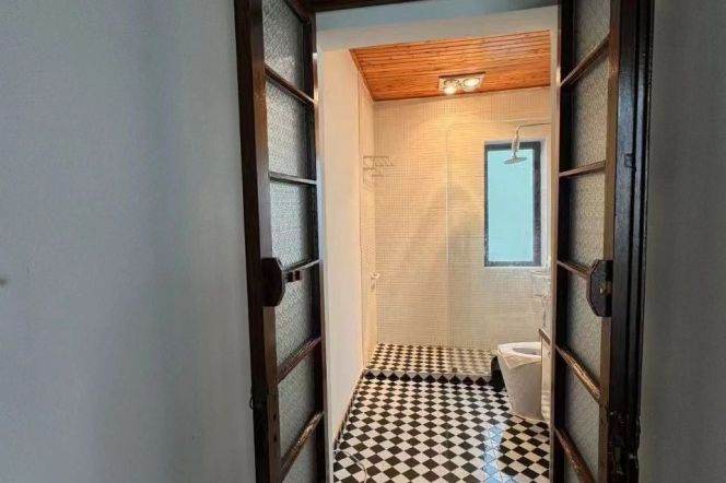 1BR Lane House in Old Xuhui (L1/L7)