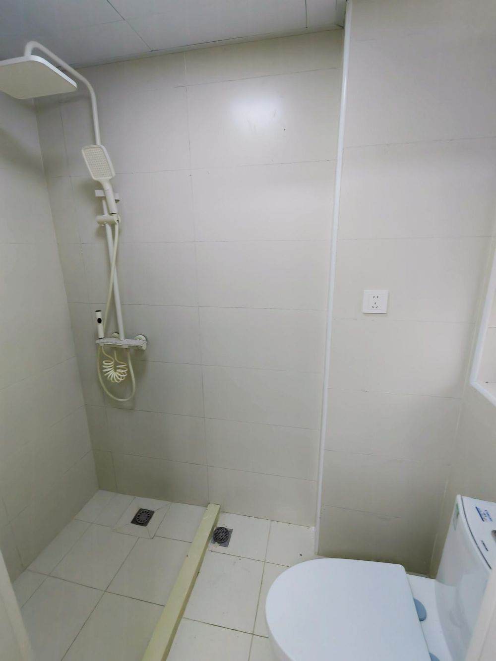 Housing image — Bathroom