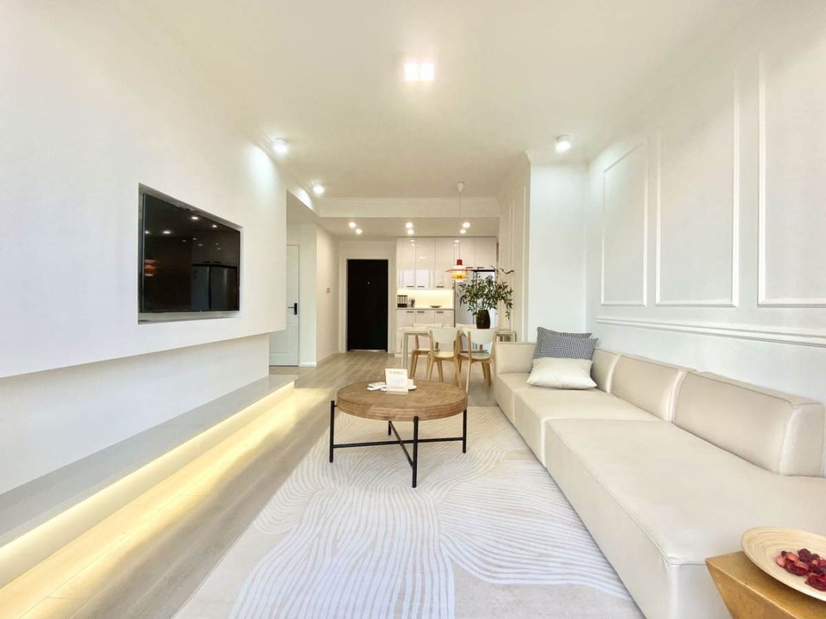 Housing image — Living Room